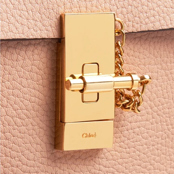 Chloe Handbag - Picture 6 of 8